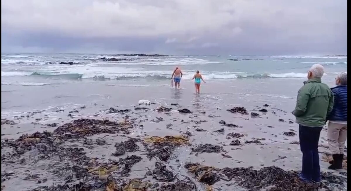 Bloubergstrand pensioner rushes into action during Small Bay sea rescue