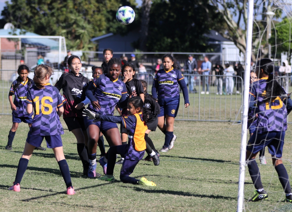U-12 Girls: Bellville A vs Wynberg St Johns Girls
