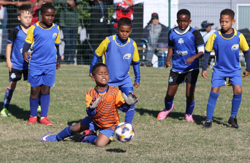 U-8: Ballers FC vs Newman’s FC.