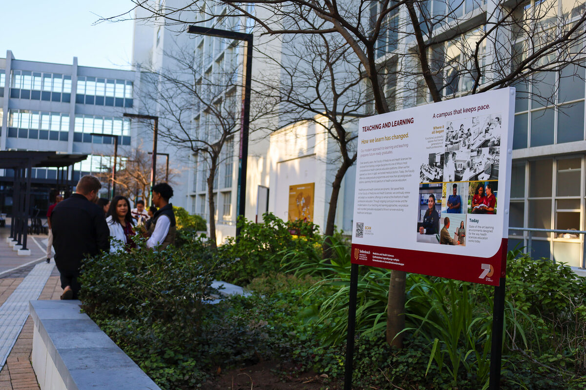 New exhibit showcases 70-year history of Stellenbosch University’s Faculty of Medicine and Health Sciences