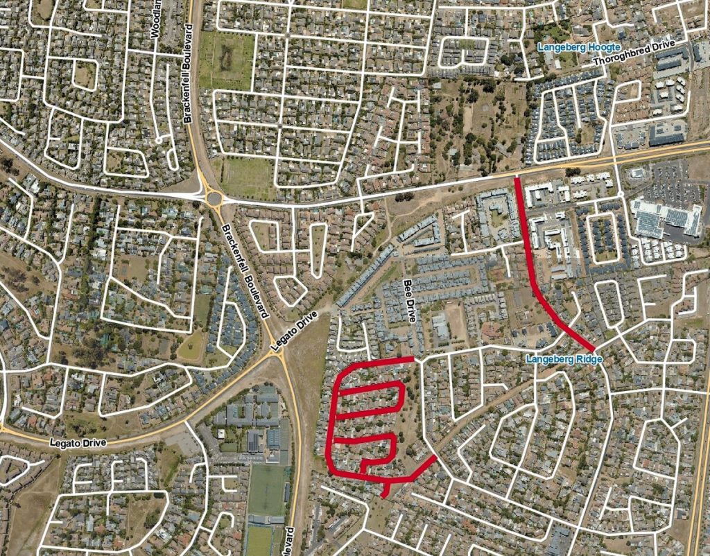 Roadworks in Langeberg Ridge