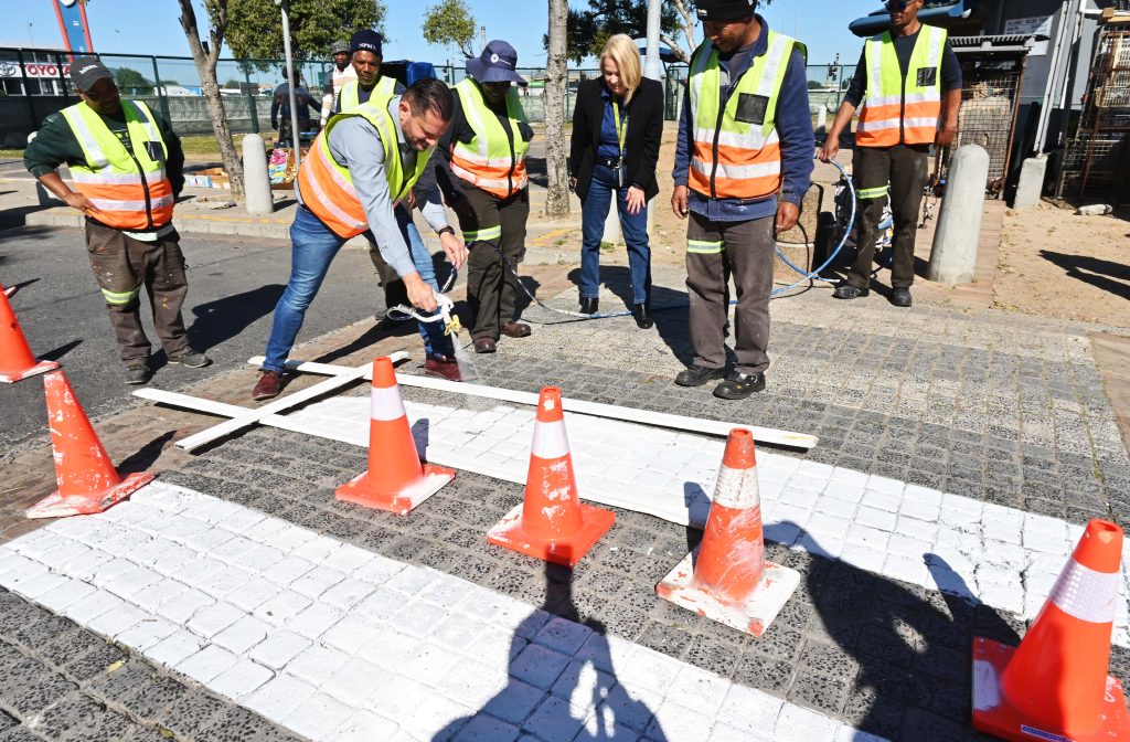 Rob Quintas visits the Killarney Roads Depot 