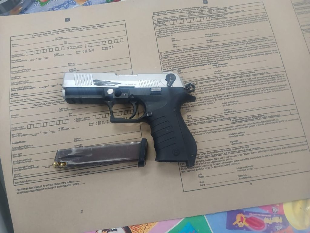 Robbery Kalkfontein: 9mm pistol found