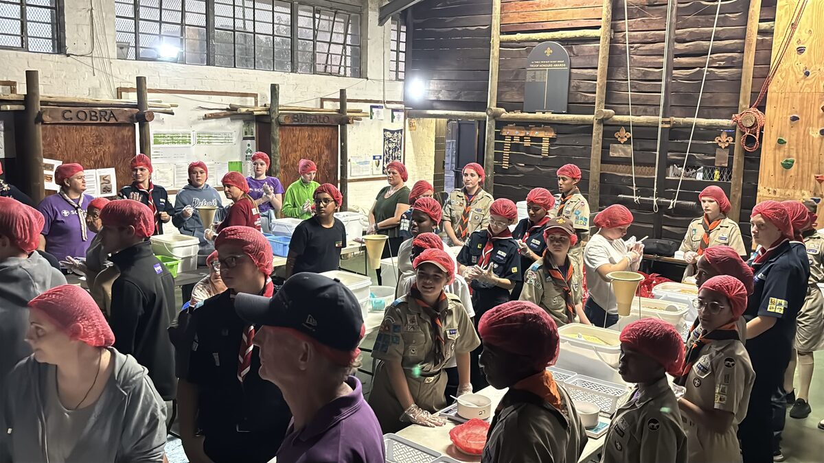 Scouts and volunteers packed 10 152 nutritious meals