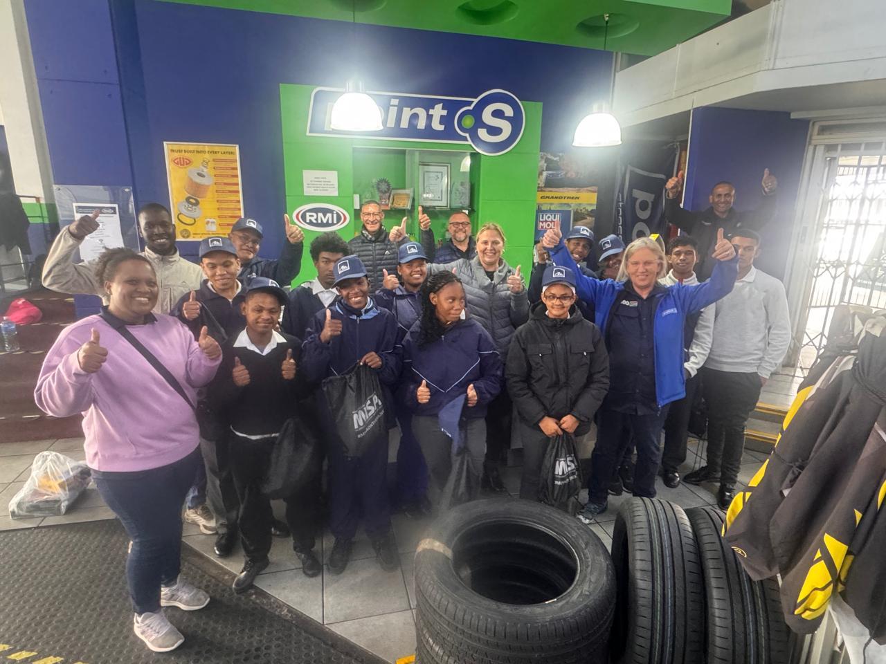 Gwen Truter and Alta du Toit School learners