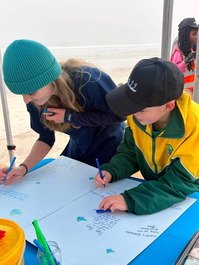 Volunteers wrote special messages 