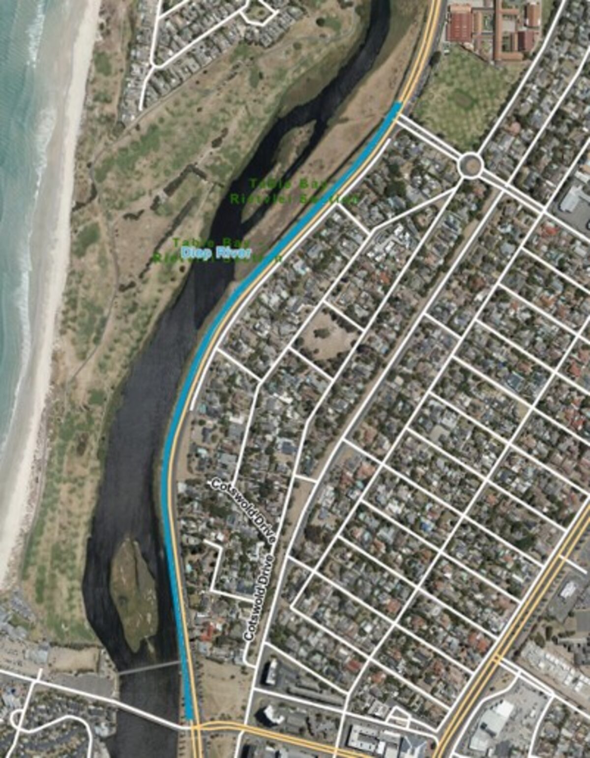 Milnerton Drive between Loxton Road and Broad Road.