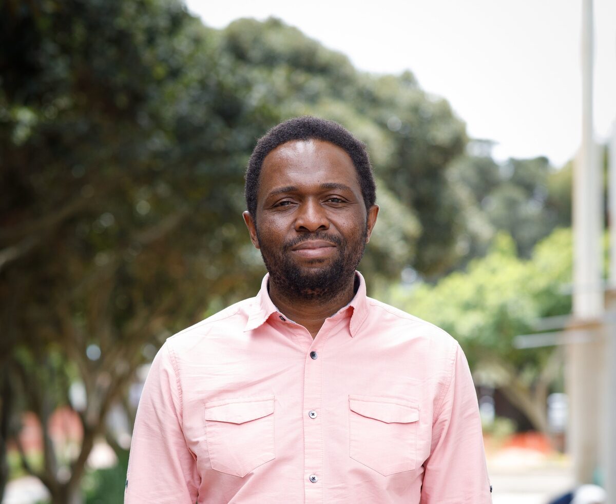 Dr Mmeli Dube