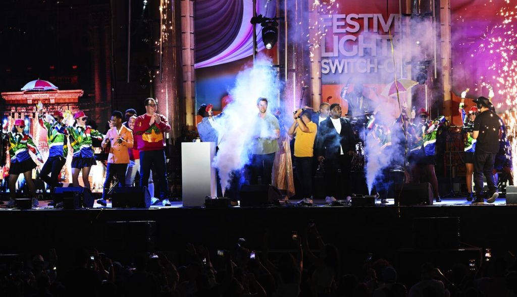 Festive Lights Switch-On