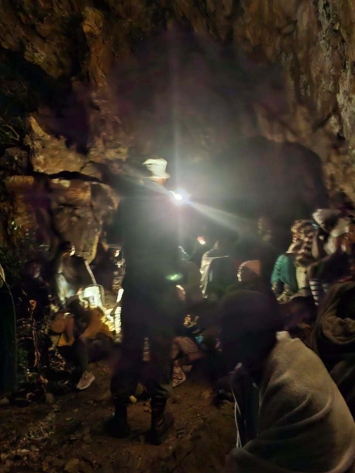 Table Mountain NP: Recent gathering raises enforcement and fire-season concerns