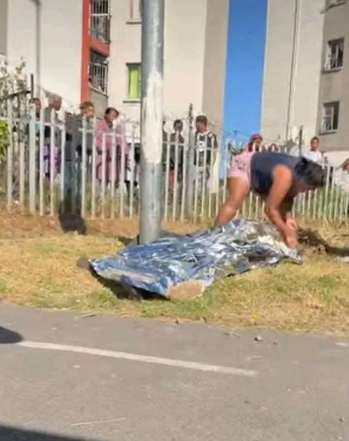 'n 25-Jarige man is Woensdag in Eikendal geskiet.