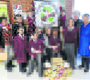 Riebeek supports Mula recycling shop