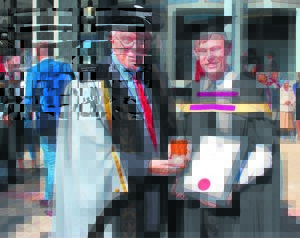 Dekaansmedalje aan student van Despatch