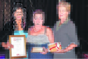 UD representative receives award
