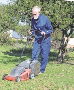 Groot liefde én gras sny … dit werk