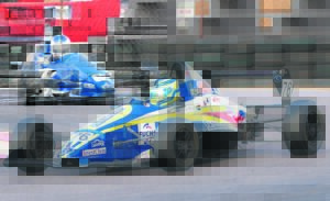 Bright’s speedy come-back after crash