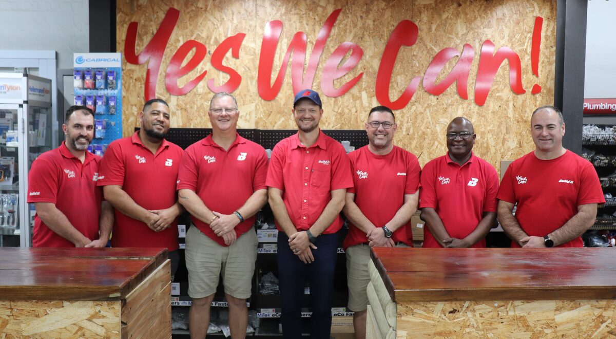 The Build It Kariega sales team.