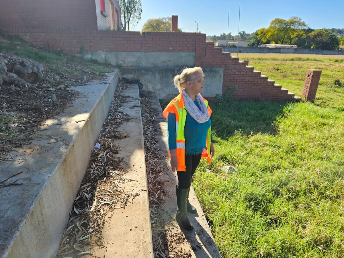 Ward 48 councillor, Franay van der Linde at the abandoned Jubilee Stadium Park Sport Field.