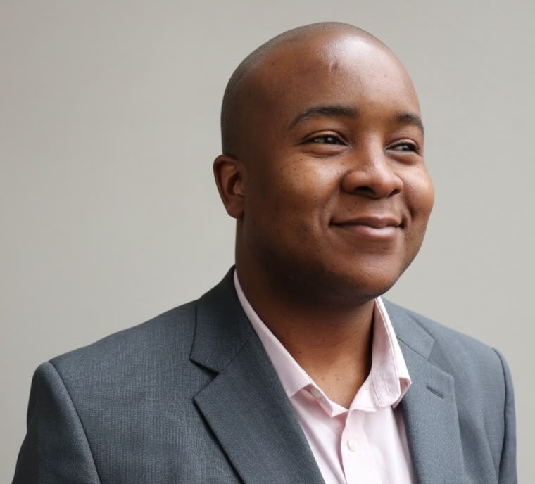 Mthatha tenor Mhlontlo releases debut Echoes in New York