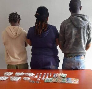 Suspected drug dealers arrested