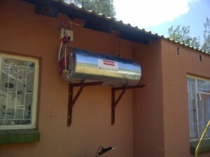 Kind (8) dood nadat geiser op haar val