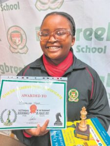 Plays the best strategies