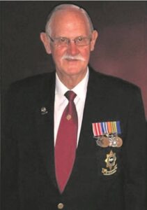 Familie, vriende groet geliefde oudbrigadier