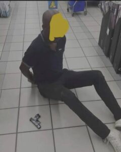 Robbery with fake gun goes awry