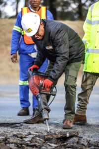 Vala Zonke project wants to erase potholes
