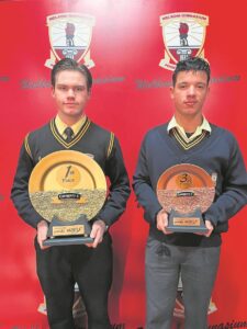 Youths awarded for artful eye