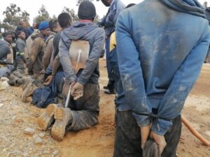 Polisie trek 52 ná kriminele aktiwiteite vas