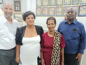 Khoisan trek saam vir vergadering