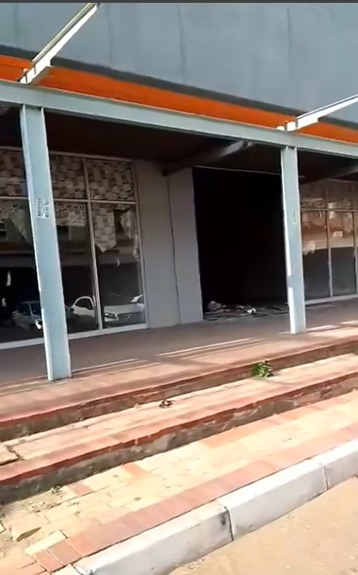 Hazardous conditions exist in the plundered Amogel