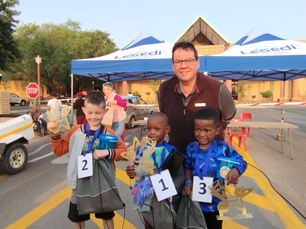 100?m Boys Toddler walk/dash 3–6 years:?Katlego Mo