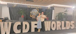 Dokters verruil hul wit jasse vir dansskoene in Spanje