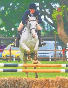 Rider claims the crown