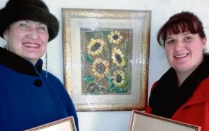 Philanthropist donates paintings