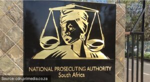 Bird couple: Case withdrawn