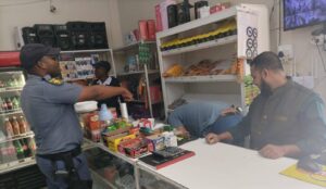 Verkopers van vervalste goedere in Hoopstad vasgevat