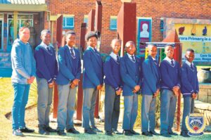 Make winning moves in chess league