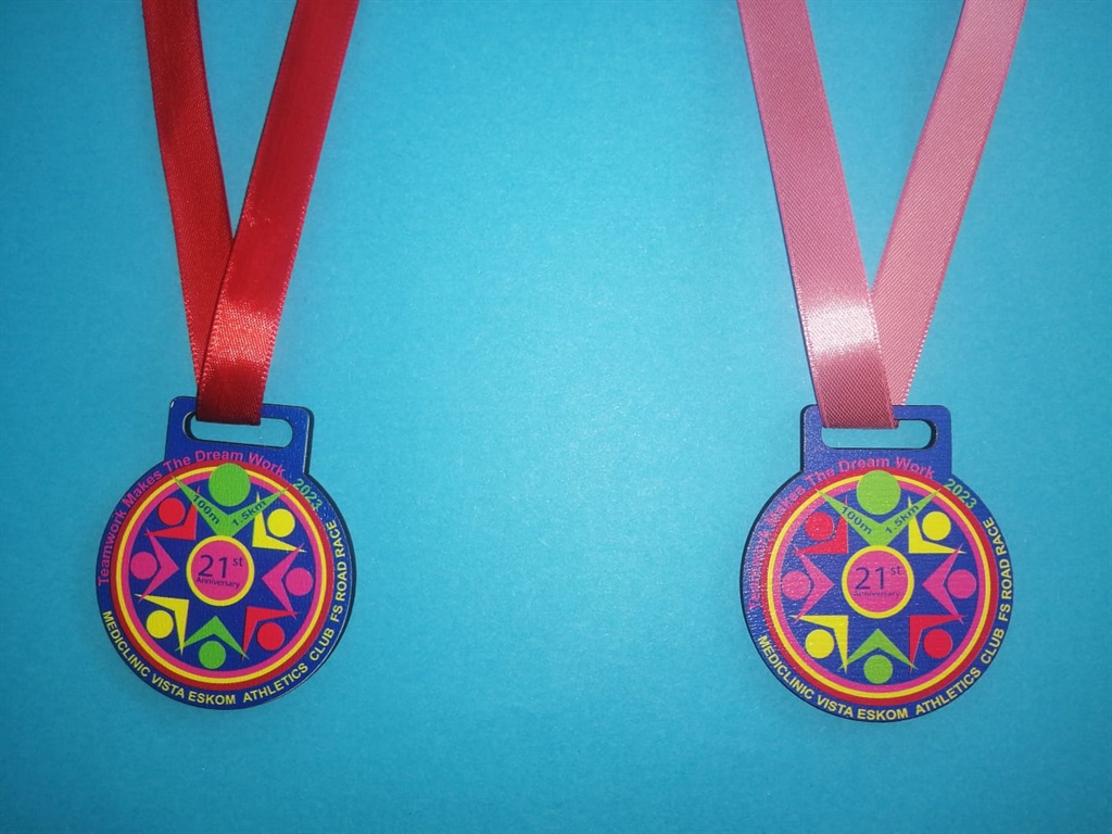 Medal 100m Toddler's race/ 1.5km Girls & Boys / 1,