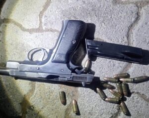 Four suspects arrested for the possession of unlicensed firearms and ammunition