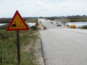 R30 road remains closed