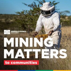 Goudmynmaatskappye bied sterk ondersteuning aan gemeenskappe, skole