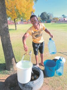 Waterless Riebeeckstad is a crisis