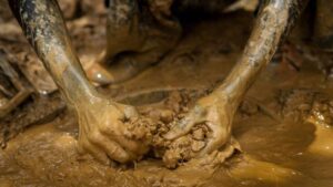 Free State police turn the spotlight on illegal mining activities