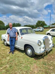 Old cars boast at Oude Wielen