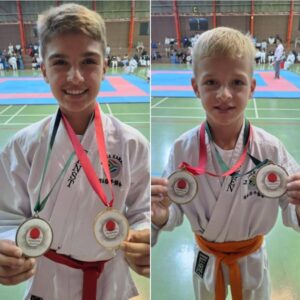 Boeties kry goud in karate