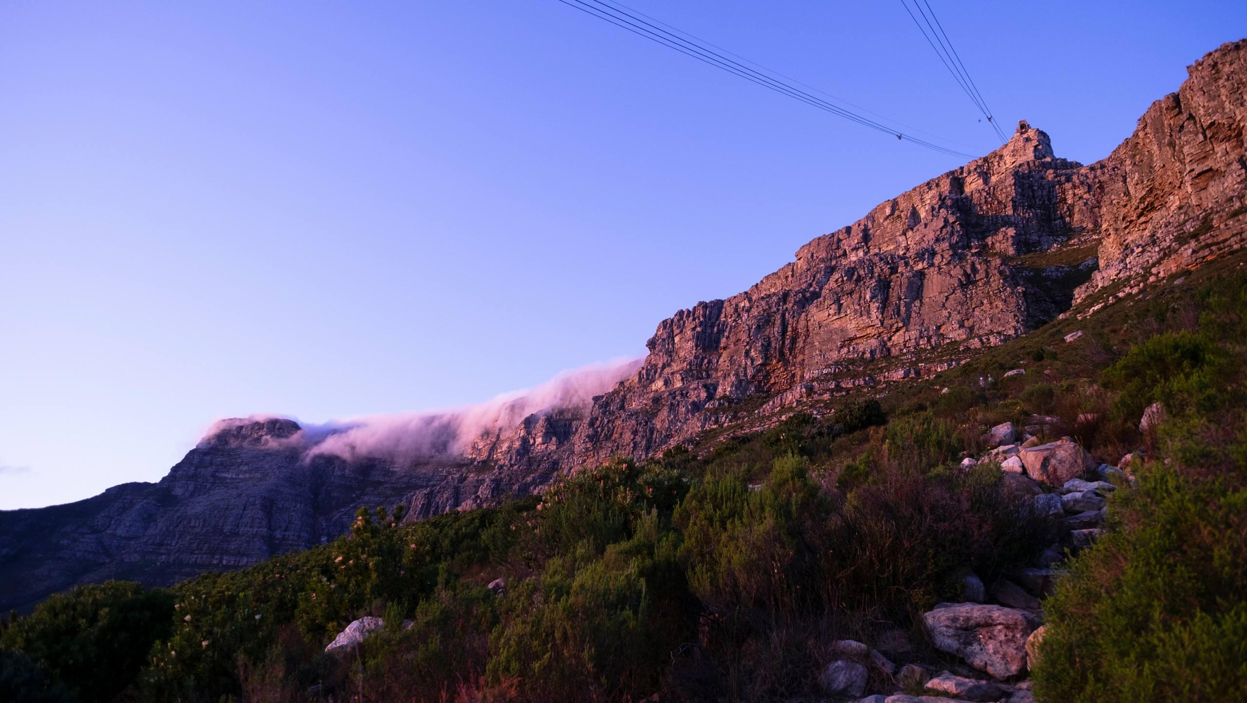 Helicopter deployment enhances safety at Table Mountain National Park