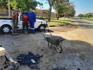 Jan Jacobs en sy Handjie Vol-span waardeer alle bystand